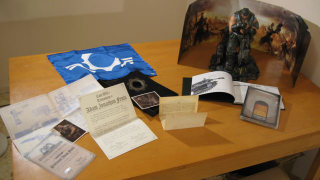 Illustration for article titled A Voyage of Discovery Into the Epic Edition of Gears of War 3